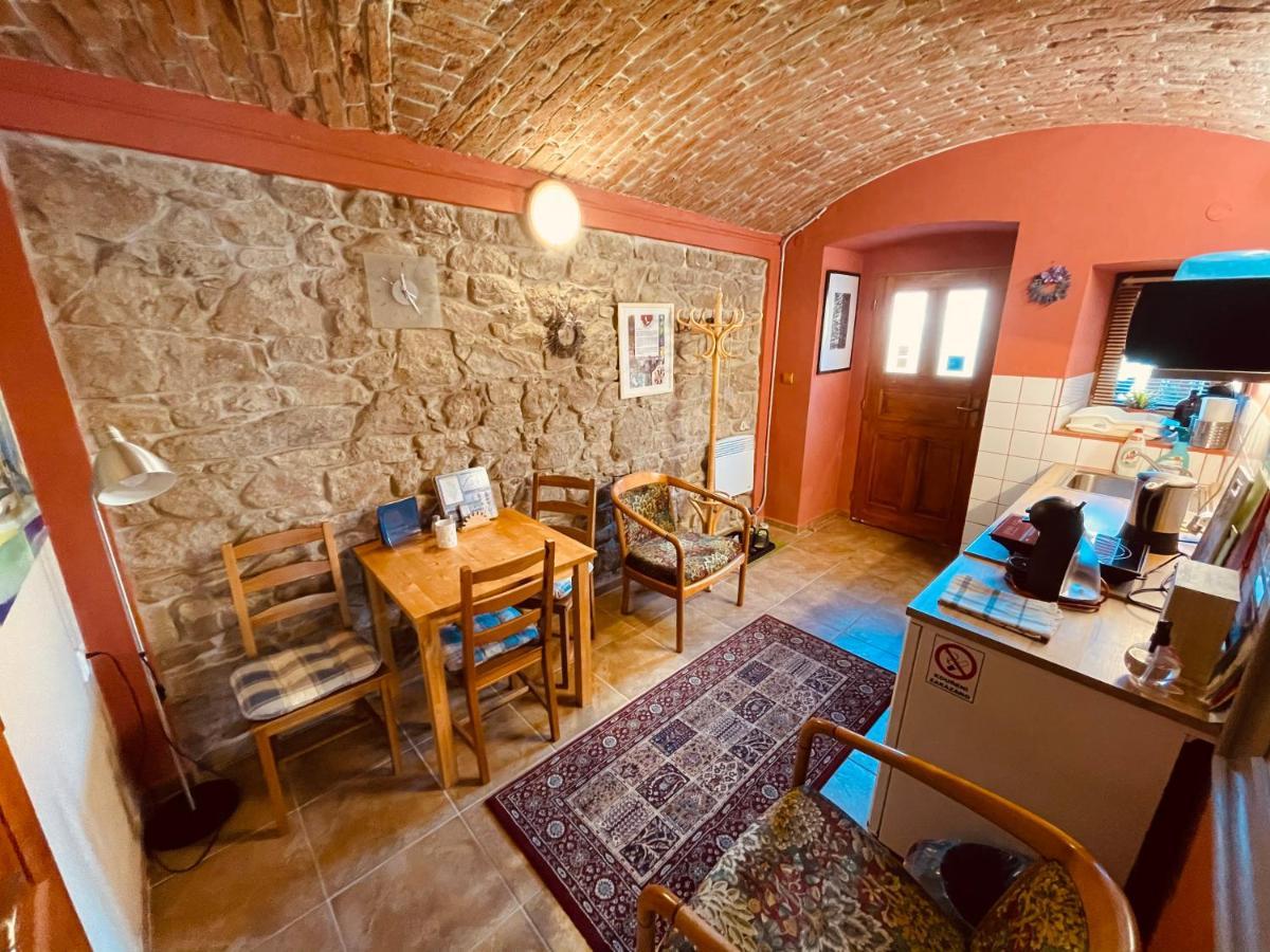 Apartmany U Kaplicky Kamyk nad Vltavou Екстериор снимка
